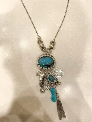 Ocean Blue Stone Silver Tassel Detailed Necklace