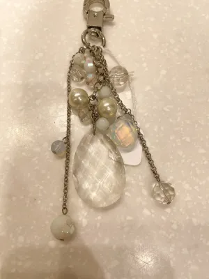 Silver Stone Detailed Key Chain